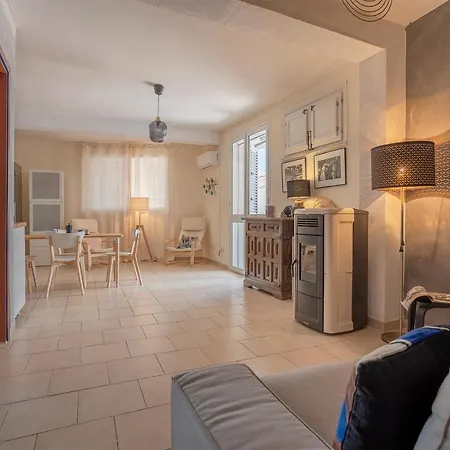 Cicciuli Villa *